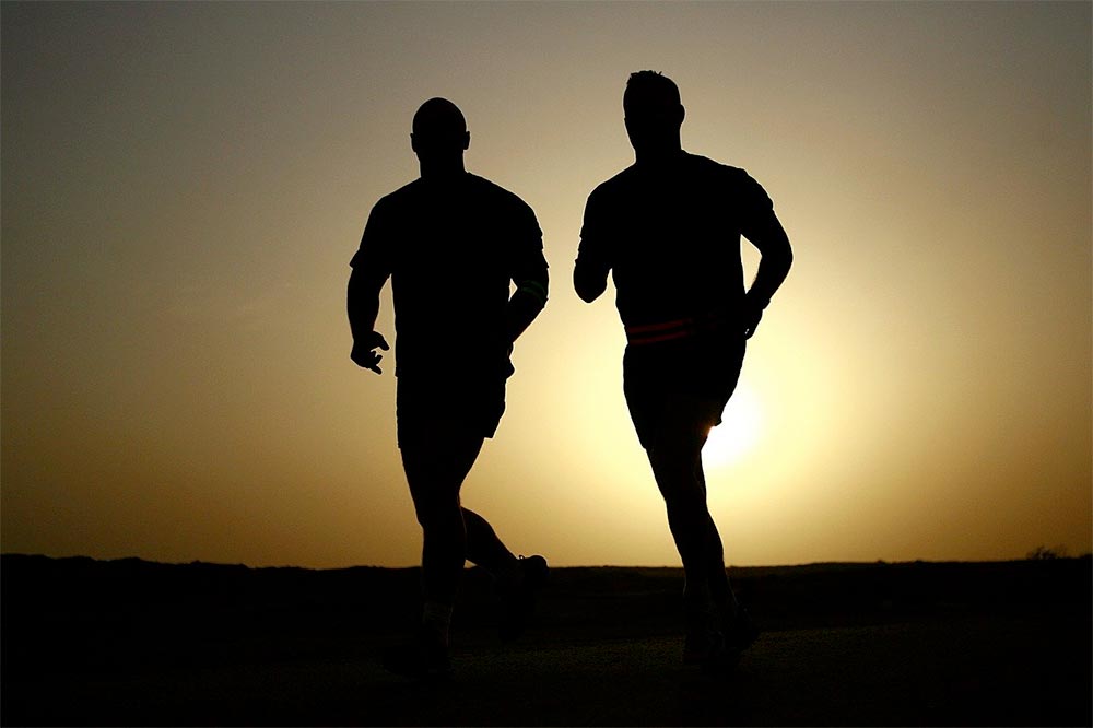How to Use Friendship to Reach Your Fitness Goals